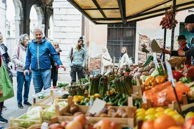 Venetian Culinary Adventure: Market Tour, Cooking Class & Wine