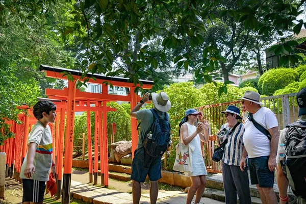 Yanaka Tokyo Walking Tour: Hidden Gems & Local Life