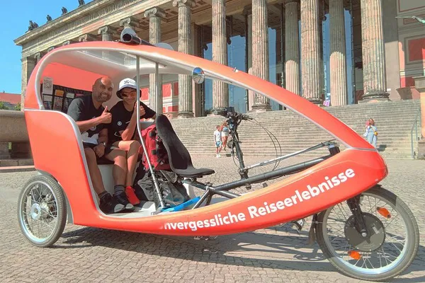 Berlin Rickshaw Tour: See City Your Way!