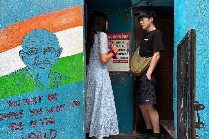 Discover Bengaluru's Ejipura Slums: A Guided Walk of Resilience