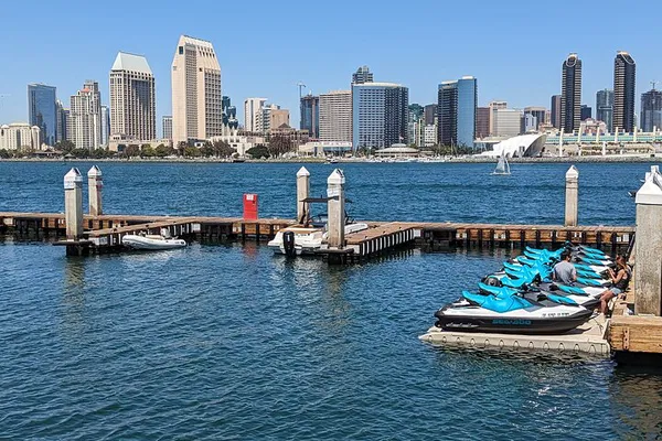 San Diego Bay Jet Ski Adventure: Speed, Sightseeing & Splashes!