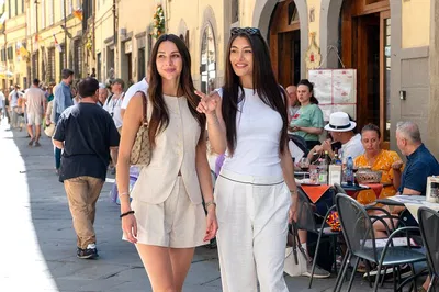 Unveiling Cortona: A Private Journey Through Tuscan History & Charm