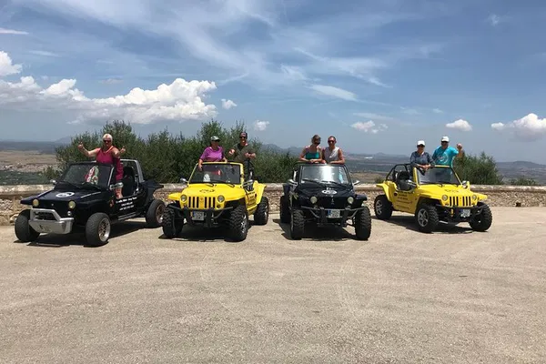 Mallorca Mini-Jeep Adventure: Explore Cala Millor & Sa Coma!