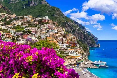 Rome to Royal Palace & Positano: A Luxurious Private Day Trip