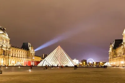Europe Jewels: Barcelona to Paris - 13 Day Adventure