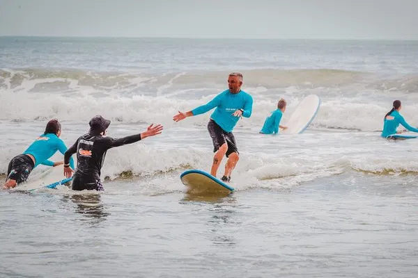 Surfers Paradise: Learn to Surf on the Gold Coast!