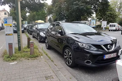 Stress-Free Brussels Airport to Bruges Private Transfer