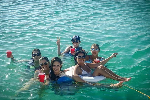 Riviera Maya: Private Catamaran, Open Bar & Snorkeling