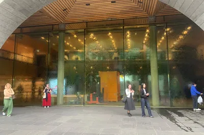 Unlock Art's Secrets: NGV Guided Tour for Beginners!