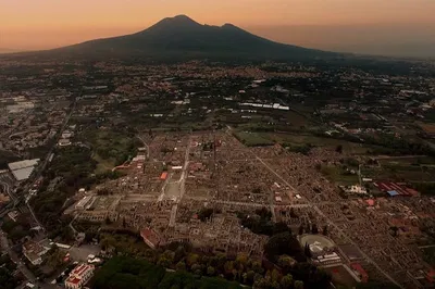 Unearth Pompeii and Vesuvius: A Riveting Full-Day Journey into History