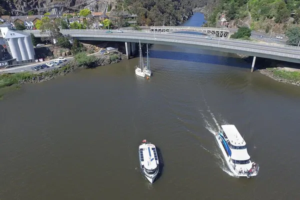 Cataract Gorge Cruise: Launceston's Silent Electric River Adventure