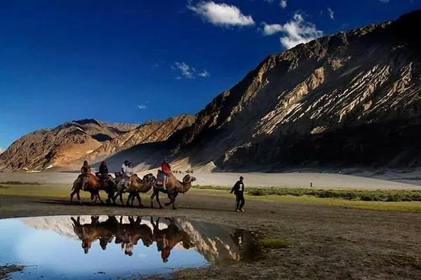 Explore Ladakh's Majestic Peaks: A 6-Day Adventure