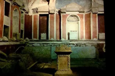 Vatican Private Tour: Scavi, St. Peter's Tomb & Basilica
