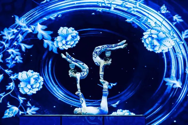 Beijing Acrobatics Show: Chaoyang Ticket at Red Theatre