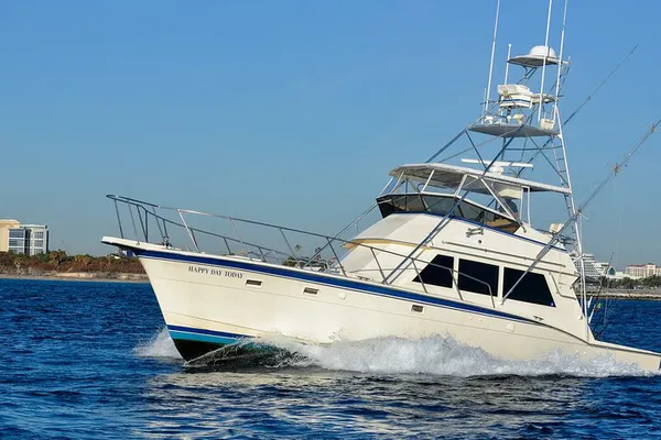 Epic Deep Sea Fishing Charters Aboard a Luxurious 52' Hatteras in Fort Lauderdale