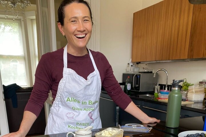Dublin's Delicious Delights: Irish Baking Class Experience
