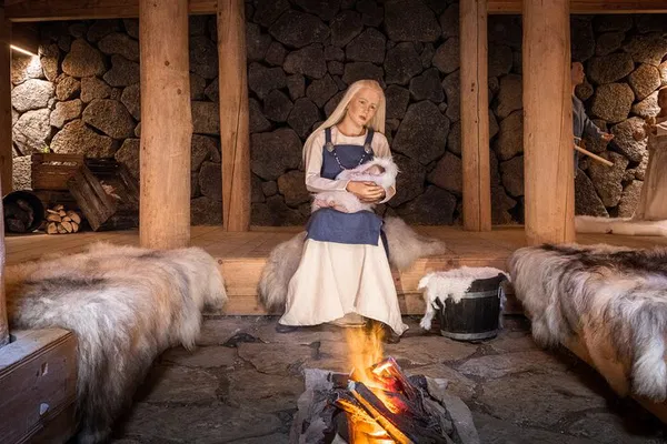 Vestmannaeyjar: Ebbi's Epic Island Adventure