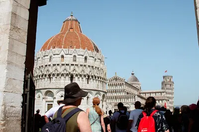 Pisa Awaits: Discover the Leaning Tower from La Spezia!