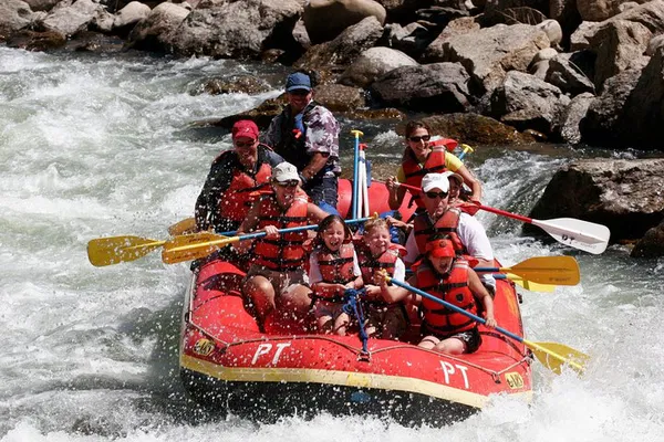Brown's Canyon Rafting: Thrilling Colorado River Adventure