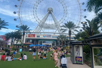 Unveiling Orlando: A Private Sightseeing Adventure with a Splash