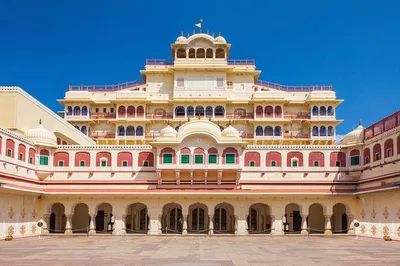 Majestic Maharaja Tour: Uncover Rajasthan's Royal Heritage