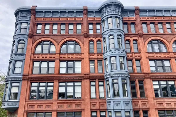 Seattle Walking Tour: History, Art & Iconic Sights