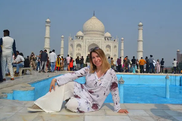 Delhi to Agra: Taj Mahal & Elephant Rescue Sanctuary Private Tour