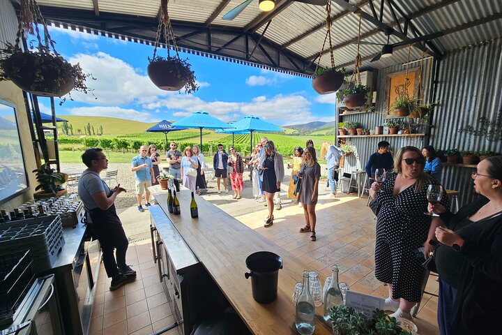 Yarra Valley Wine, Gin & Chocolate Tour from Melbourne