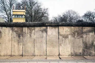 East Berlin Wall History: 2-Hour Walking Tour