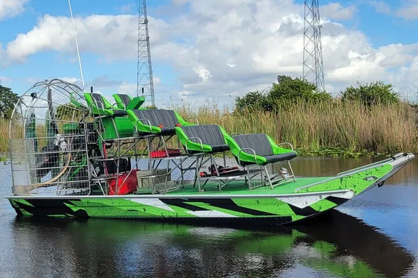 Everglades Thrills: Airboat Adventure with Captain Wayne!