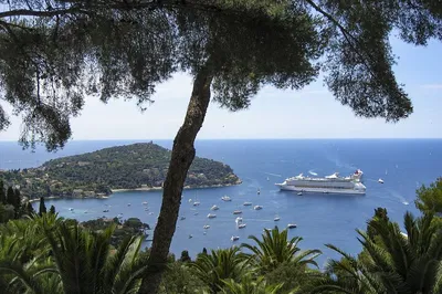 Milan to Nice Private Transfer: Stress-Free Ride