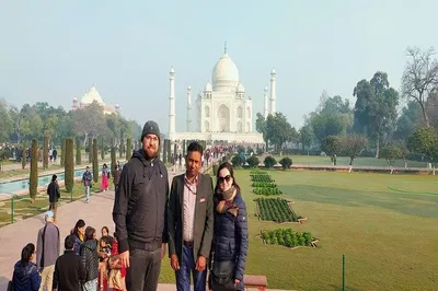Unveiling Agra's Majesty: A Luxurious Same-Day Car Tour from Delhi