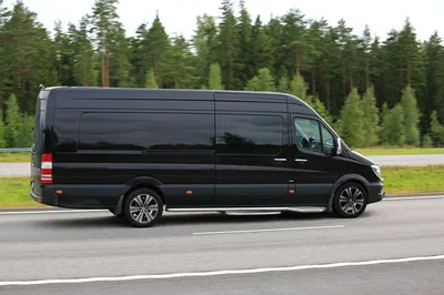 Nashville Airport Rides: Private Luxury Awaits!