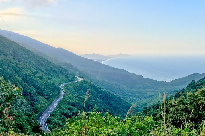 Easy Rider Adventure: Hai Van Pass Motorbike Tour from Hue to Hoi An