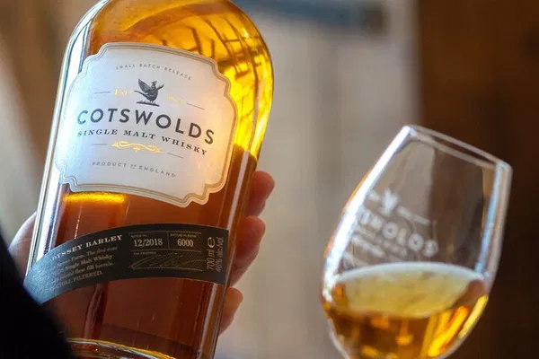 Cotswolds Distillery: A Whisky Lover's Dream Tour & Tasting!