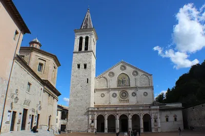 Spoleto: Medieval Art & Breathtaking Views Private Tour