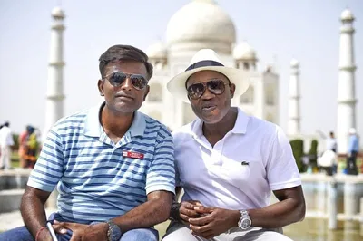 Unveiling Taj Mahal's Majesty: A Private Guided Agra Experience