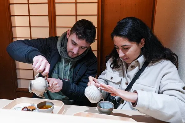 Nara Tea Tour: Immerse Yourself in Japanese Culture & History