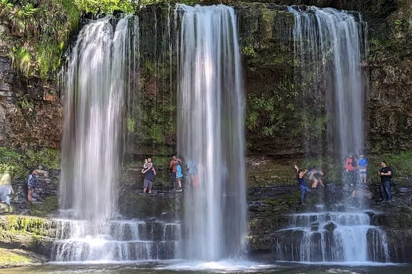 Brecon Beacons Six Waterfalls Hike: Adventure Awaits!