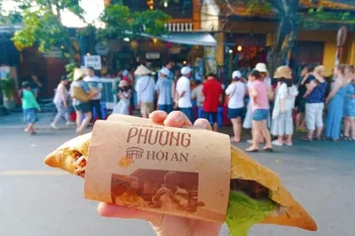 Hoi An Evening Food Safari: Taste Local Secrets!