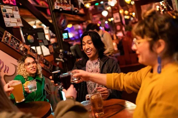 Unleash Your Inner Weirdo: Portland's Fanatical Local Bar Crawl