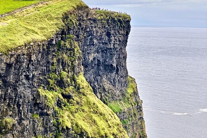 Unforgettable Cliffs of Moher Private Tour from Dublin