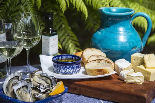 Waiheke Island Wine & Dine: A Gourmet Vineyard Adventure