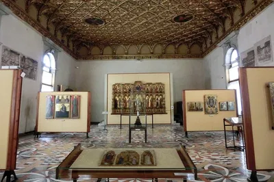 Accademia Gallery Private Tour: Art & History Unveiled