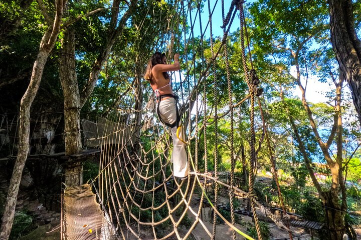 https://images.dyvarcity.com/experience-images/dyvarcity_cc23d00c0f3f04f71209e77f9_31.jpg