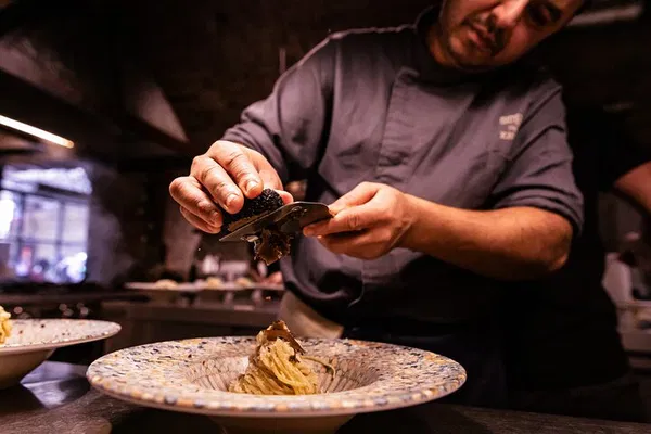 Florence Food Tour: Truffle Steak, Wine & Gelato