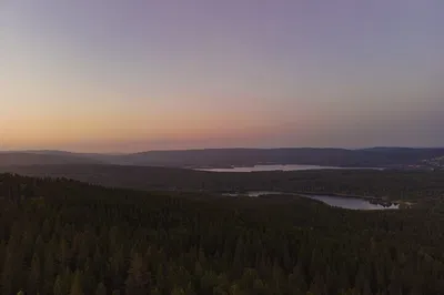 Unveiling Oslo's Natural Gem: A Private Lakeside Adventure