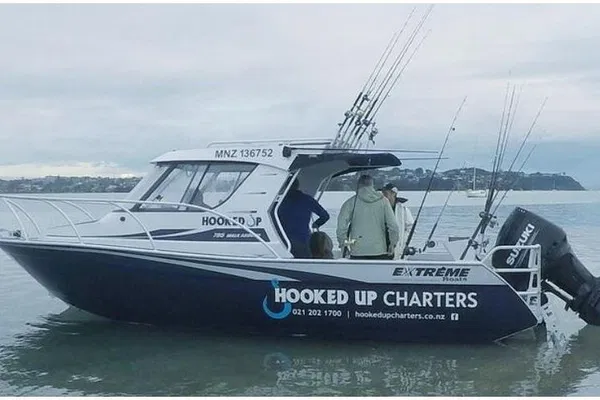 Hauraki Gulf Fishing Adventure: Reel in Memories with Captain Lozza!