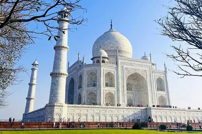 Majestic Sunrise: Private Taj Mahal, Agra & Jaipur Tour from Delhi
