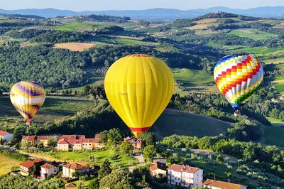 Tuscany Sunrise: A Majestic Hot Air Balloon Adventure from Siena